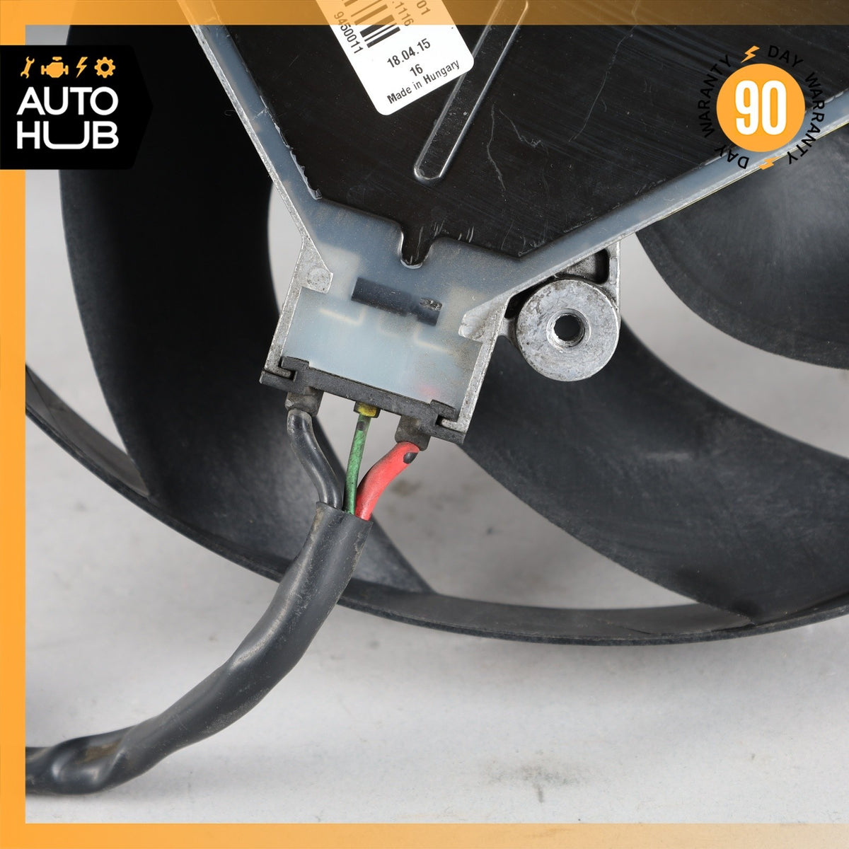 14-21 BMW i3 I01 Hybrid Radiator Cooling Fan Motor 8641949 OEM 88k - photo 11