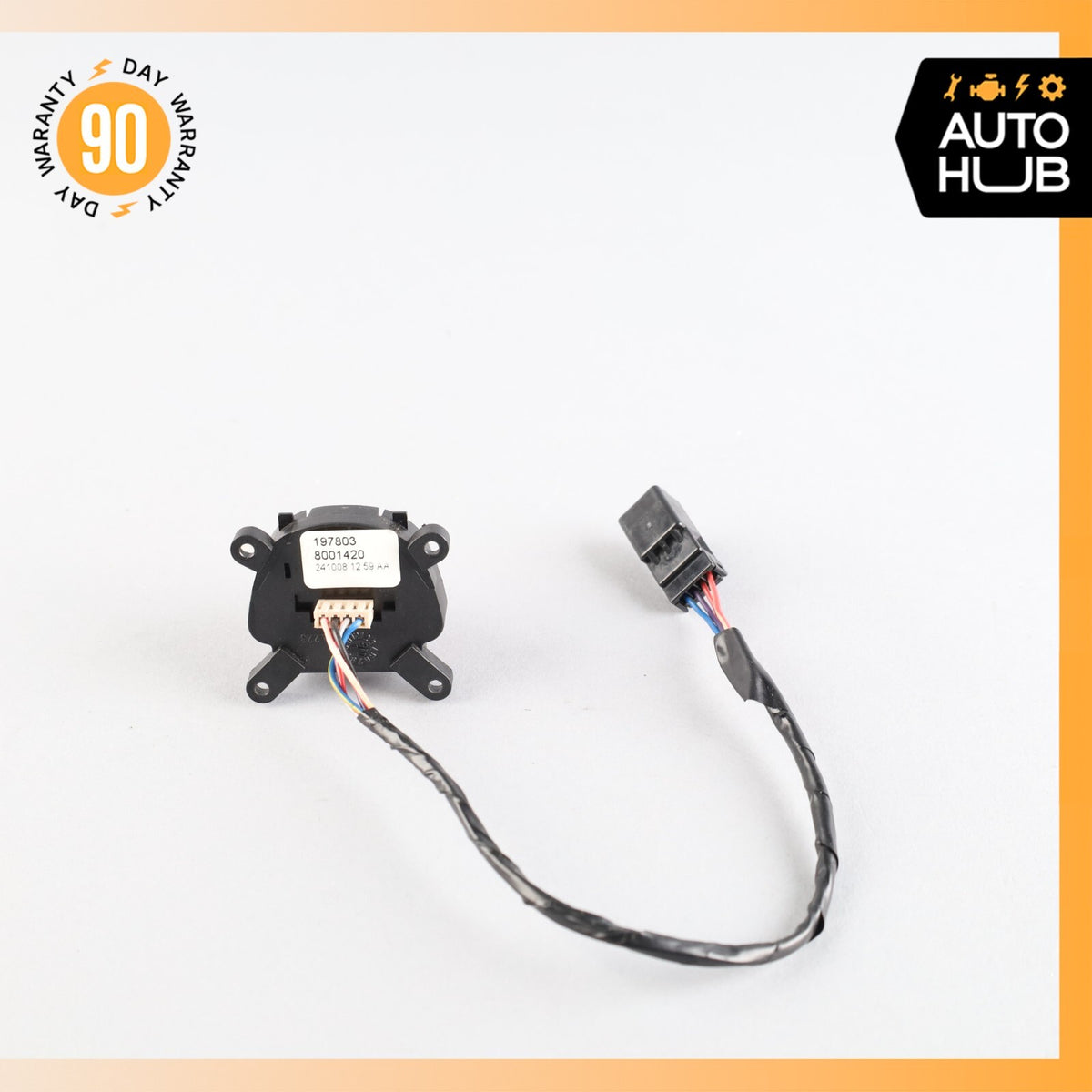 03-13 Maserati Quattroporte M139 Dashboard Emergency Hazard Switch Button OEM - photo 5