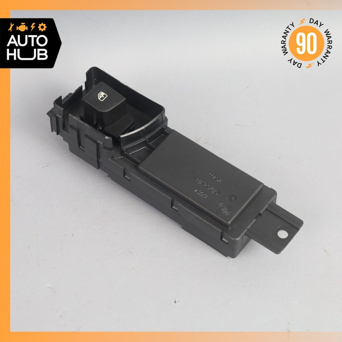08-19 Maserati GranTurismo S M145 Right Side Window Switch Control OEM - photo 2