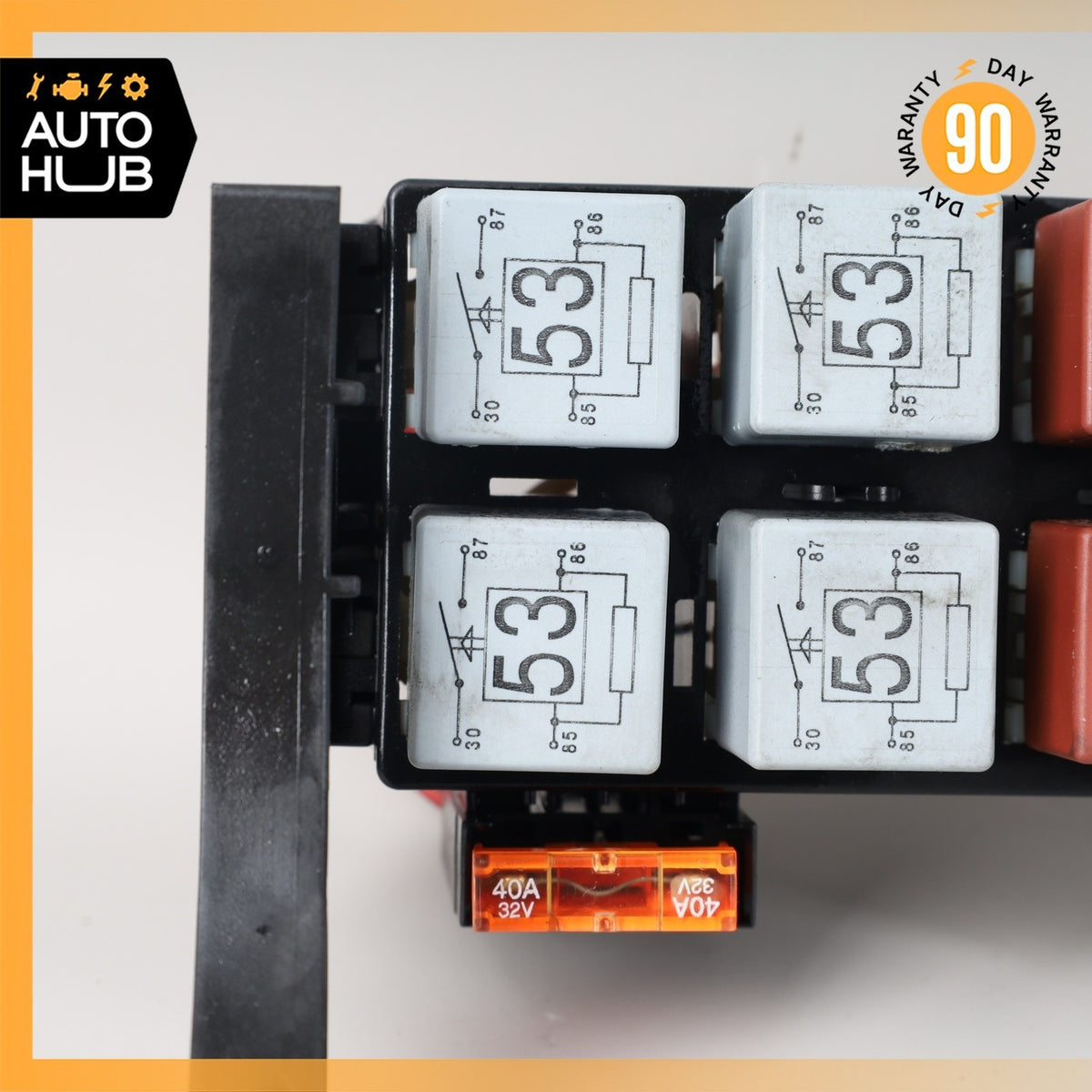 Porsche Boxster 986 Engine Compartment Relay Junction Fuse Box 99661011100 OEM - photo 2
