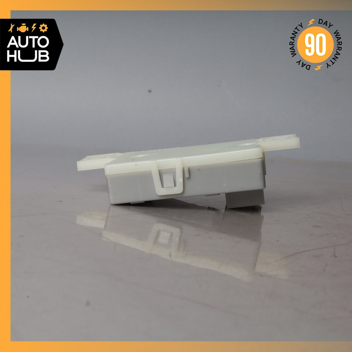 17-23 Mercedes W205 C300 E400 Ambient Lighting Control Module Unit OEM 67k - photo 7