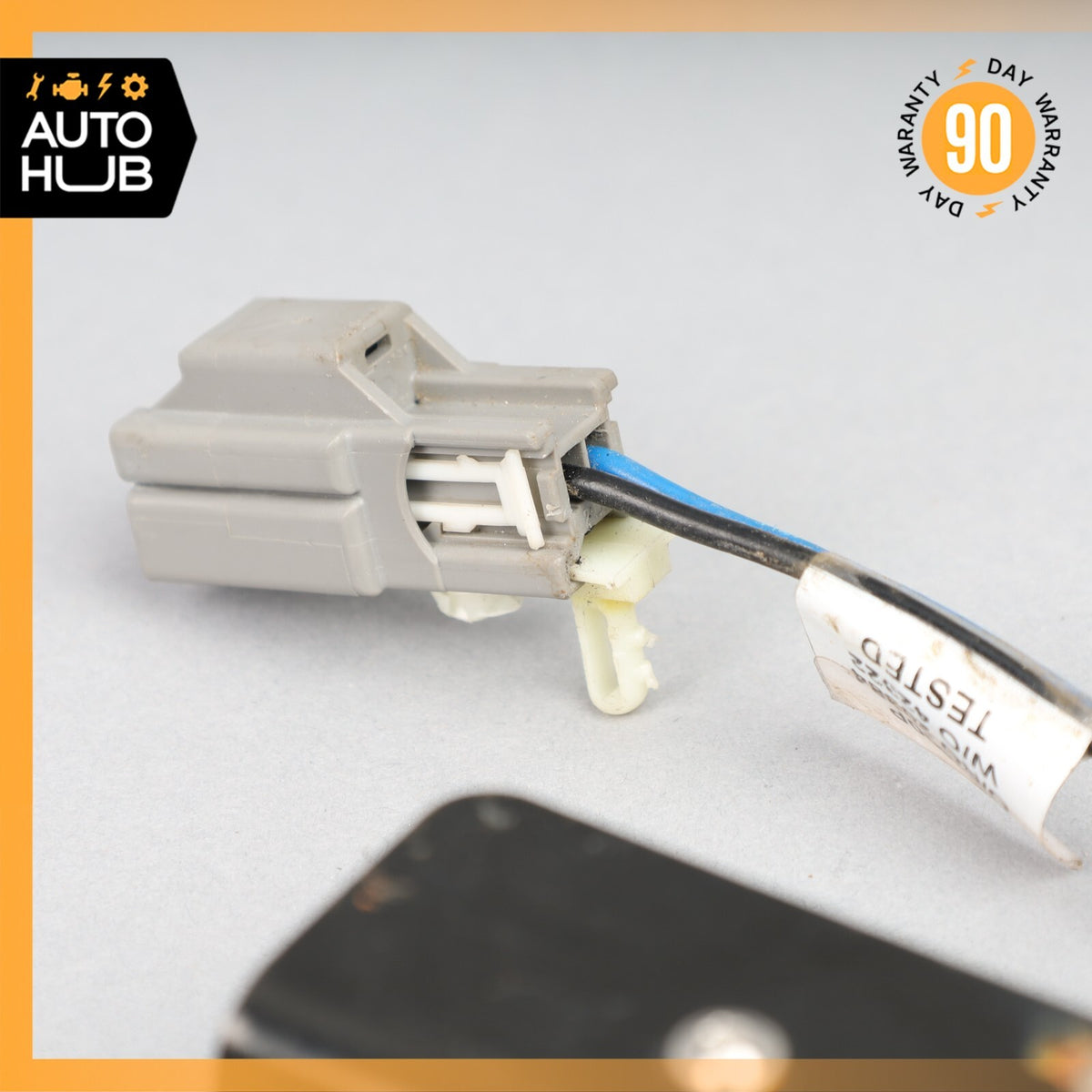 Aston Martin DB11 Convertible Rear Roof Position Sensor Switch w/ Bracket OEM - photo 10