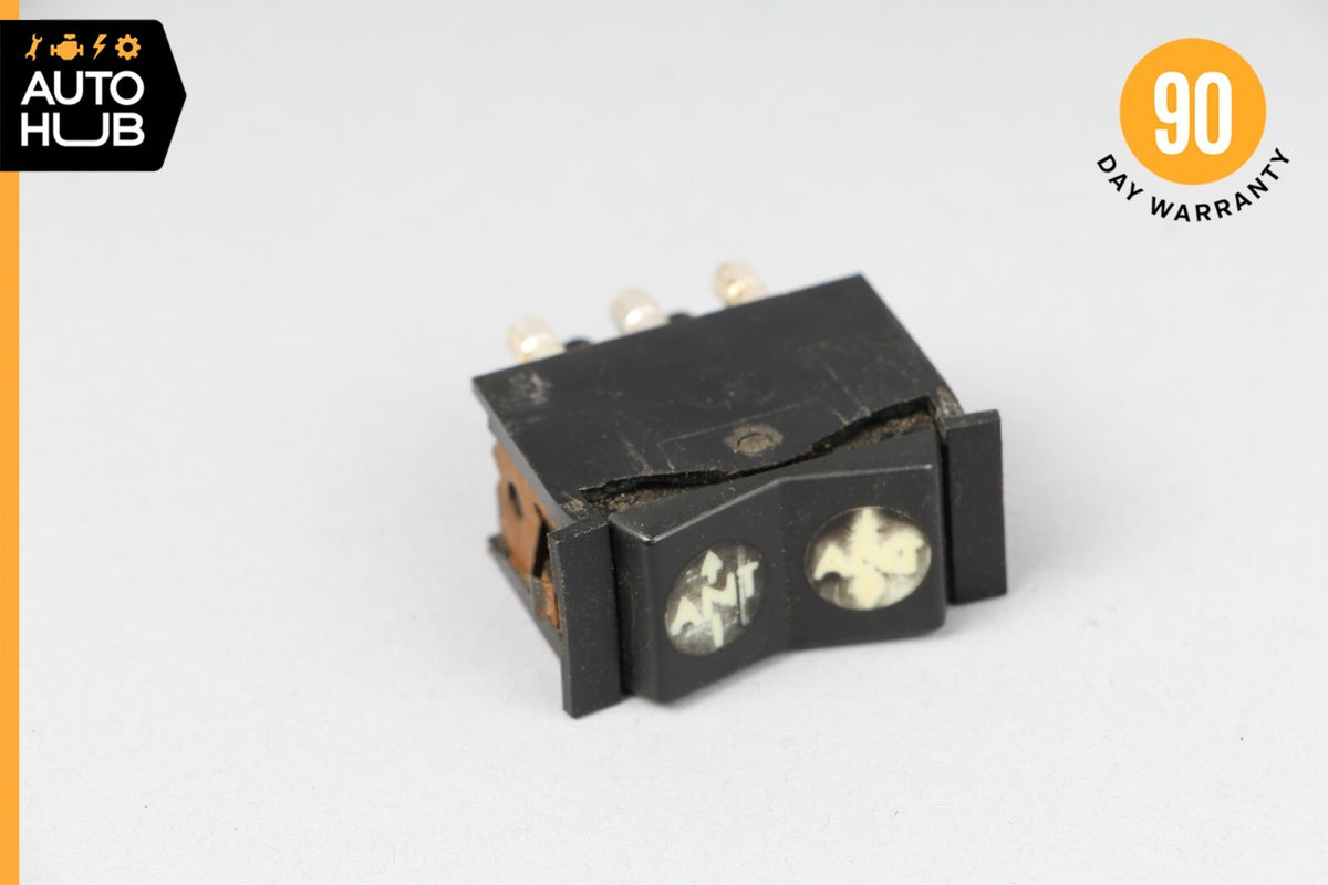 73-80 Mercedes R107 450SL 450SEL 450SLC Power Antenna Switch 0008202310 OEM - photo 1