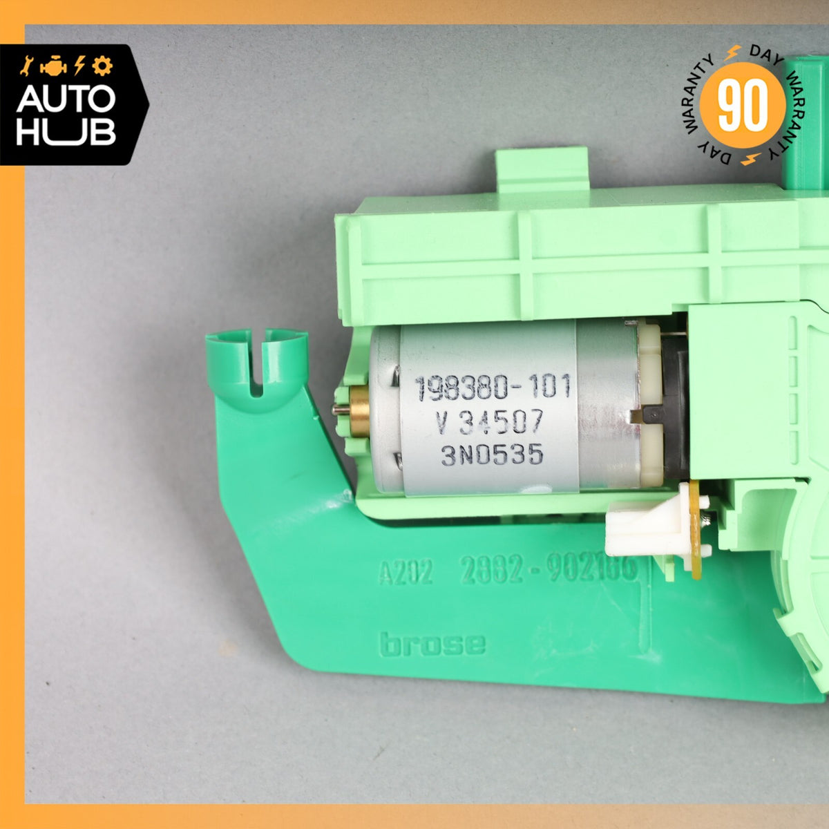 07-12 Land Rover Range Rover L322 HSE Front Seat Headrest Adjust Motor OEM 88k - photo 2