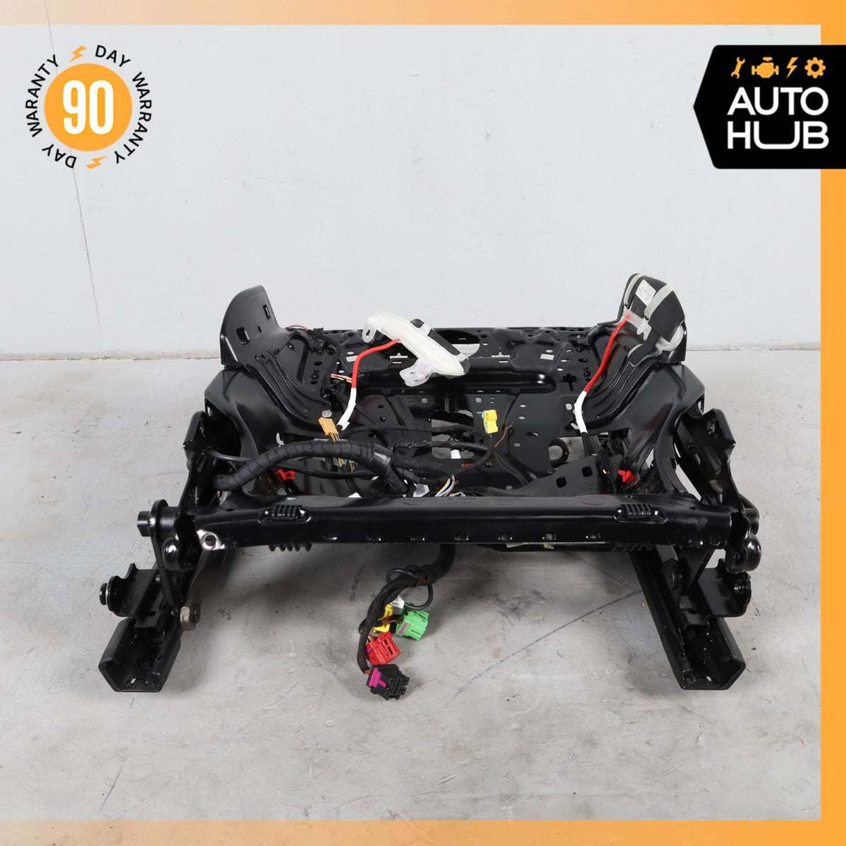11-24 Porsche Macan 95B Lower Seat Track Rail Frame Front Left Side OEM - photo 7