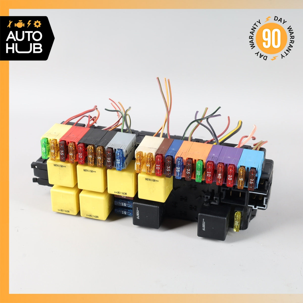 03-12 Mercedes R230 SL500 SL55 AMG Front Left SAM Fuse Box Control Module OEM - photo 2