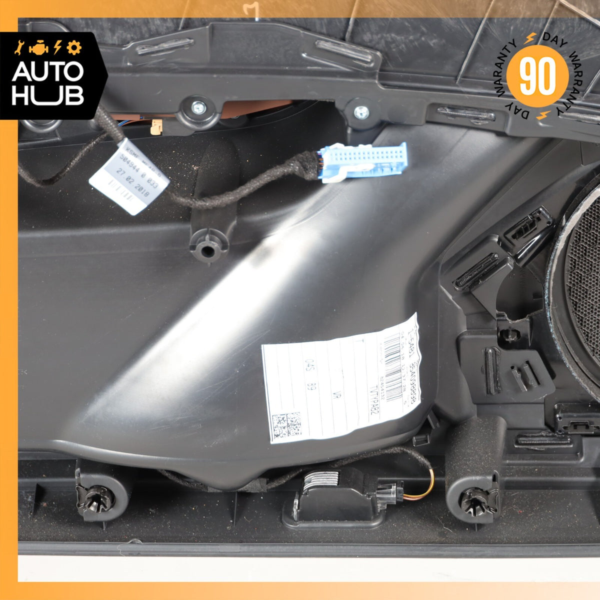 17-19 Audi B9 A4 Front Right Side Interior Door Panel OEM 56k - photo 21