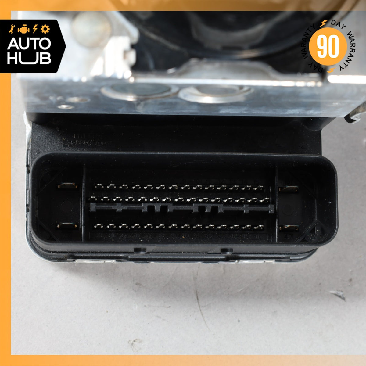 15-16 Porsche Macan 95B ABS Hydraulic Pump Control Module 95B614511D OEM 88k - photo 5