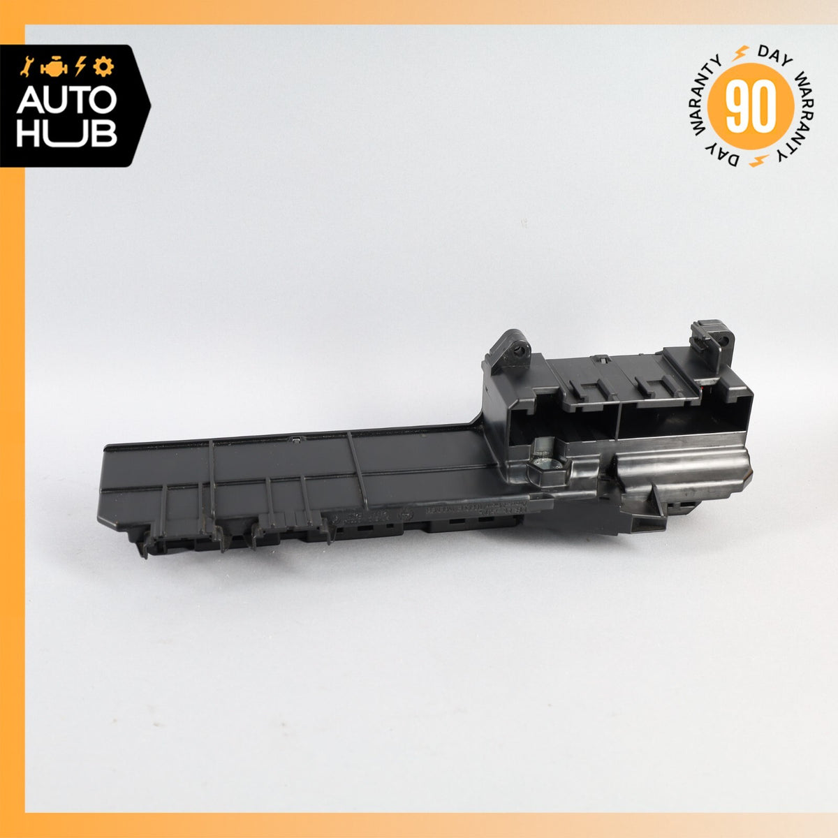2007 BMW E64 650i Front Dash Power Distribution Fuse Relay Box OEM 65k - photo 6