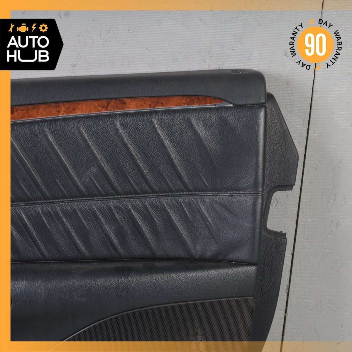 06-09 Mercedes W209 CLK350 CLK550 Door Panel Front Right Side Nappa OEM 88k - photo 2