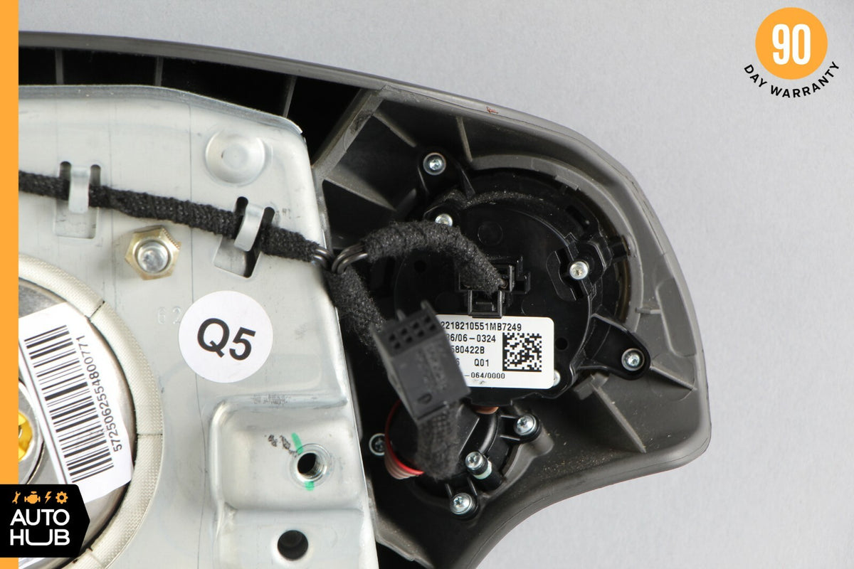 07-10 Mercedes W221 S550 CL550  Steering Wheel Airbag Air Bag 221860040 OEM - photo 9