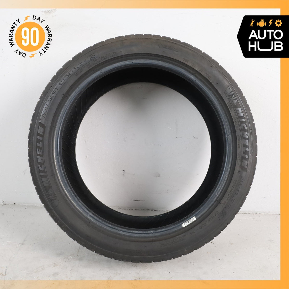 255/40ZR18 Michelin Pilot Sport All Season 4 255 40 18' 99Y XL 8.5/32" Tire - photo 8