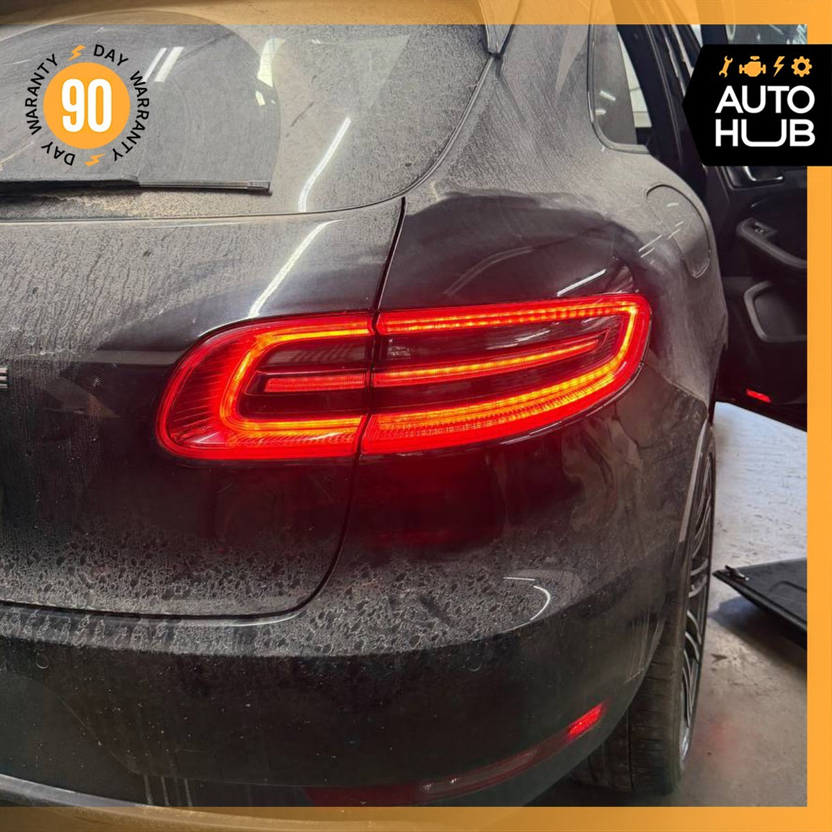 15-18 Porsche Macan 95B S GTS Right Side Outer Tail Light Lamp 95B945096E OEM - photo 2