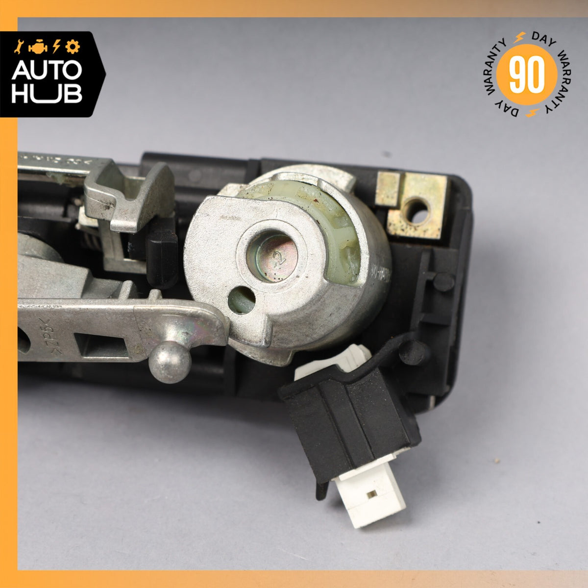 03-12 Mercedes R230 SL500 SL55 Trunk Lid Lock Latch Handle w/ Key 2307500193 OEM - photo 7