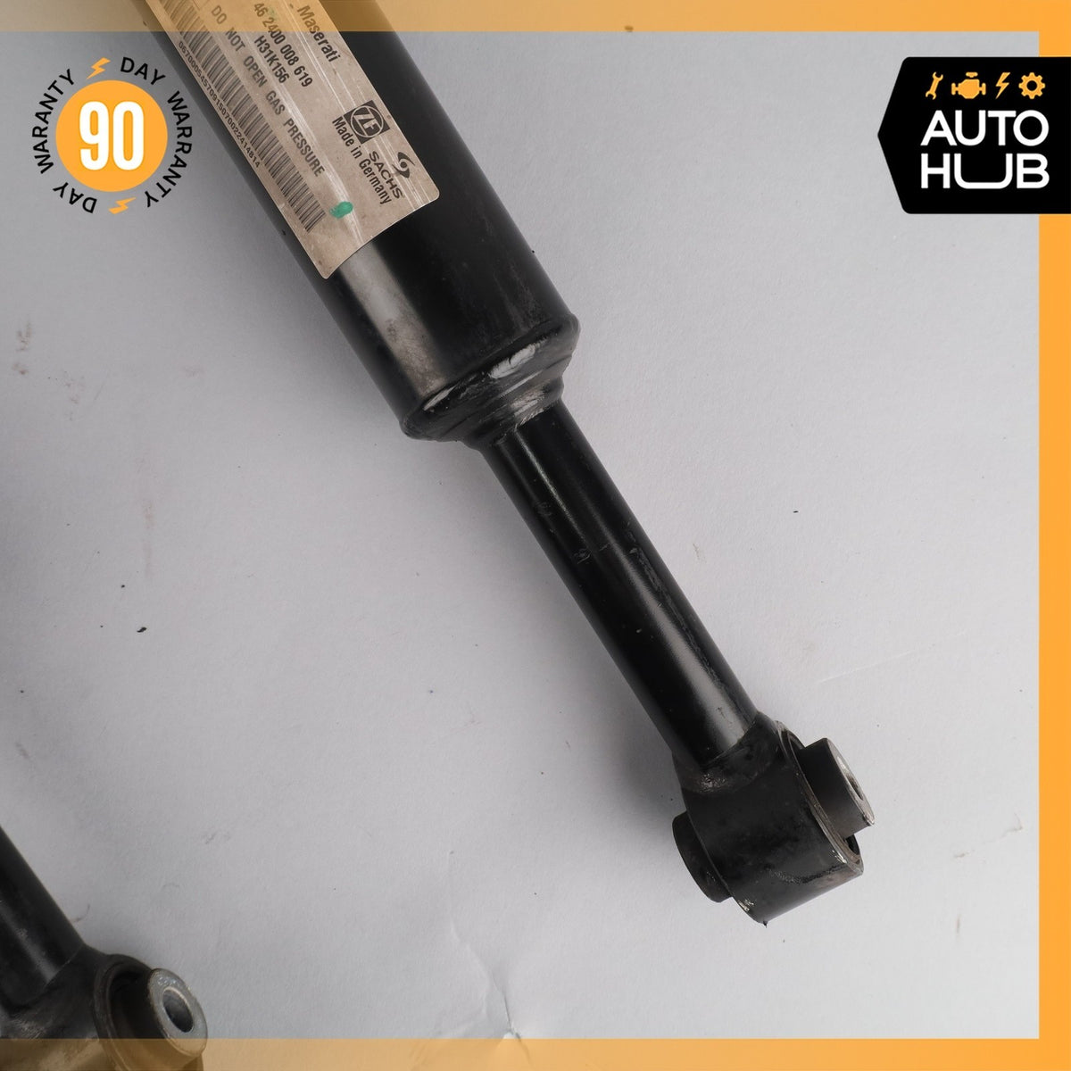Maserati Ghibli Shock Strut Absorber Rear Left And Right Set 670008900 OEM - photo 12