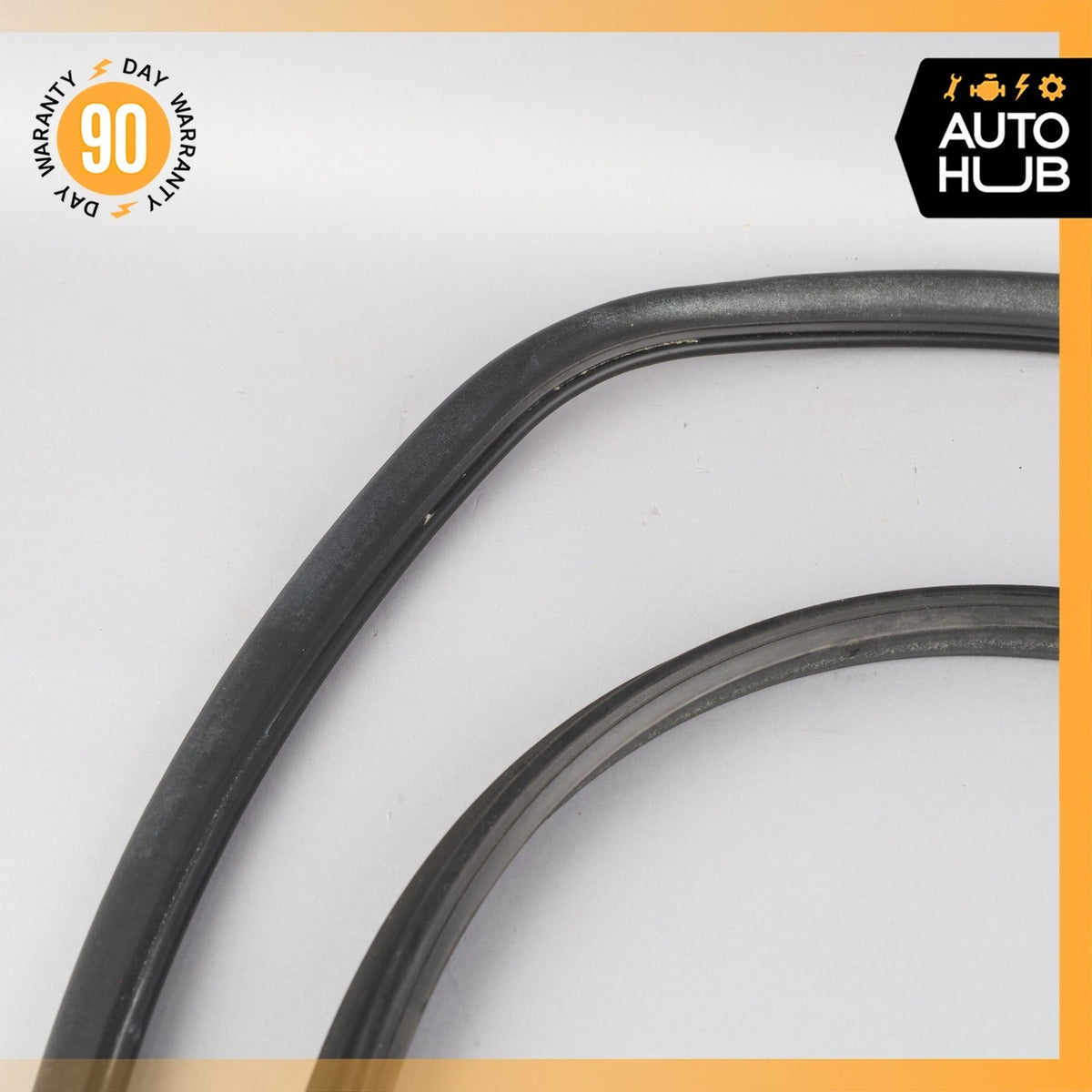 Rolls Royce Silver Spur Mulsanne Rear Left Driver Side Door Seal Rubber OEM - photo 3