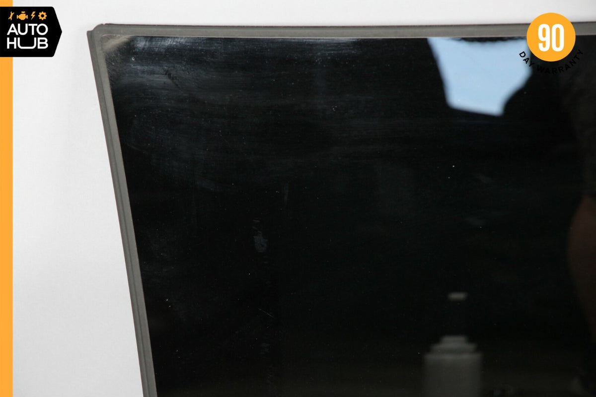 07-13 Mercedes W221 S550 S400 S63 AMG Center Middle Panoramic Roof Glass OEM - photo 2