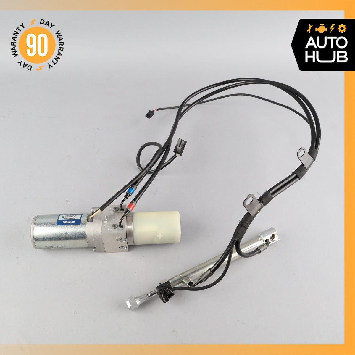 Mercedes W221 S550 Trunk Lid Locking Hydraulic Pull Down Pump w/ Foam Case OEM - photo 3