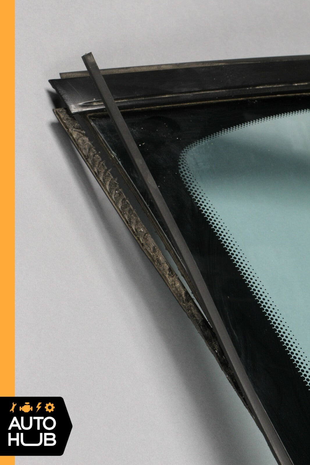06-11 Mercedes W164 ML450 ML550 Front Windshield Window Glass 1648203085 ОЕМ - photo 9