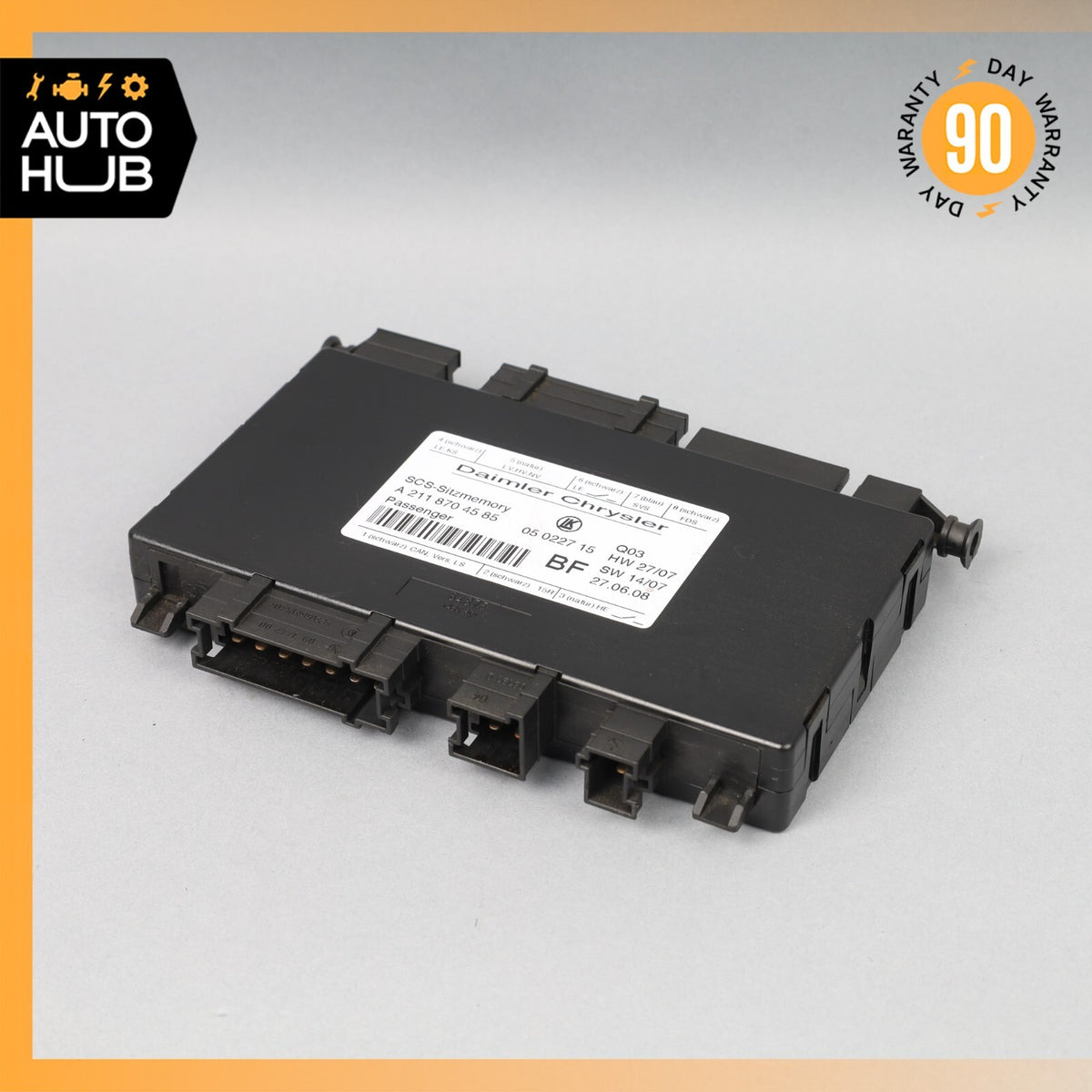 03-11 Mercedes W211 E350 R500 Front Right Seat Control Module 2118704585 OEM - photo 1