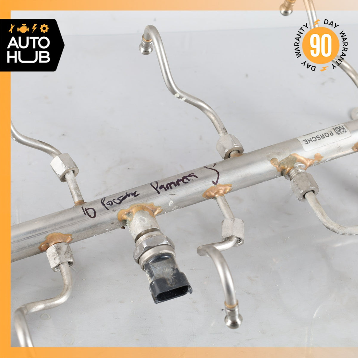 Porsche Panamera Cayenne 958 4.8L Fuel Injector Rail 94811011506 OEM - photo 4
