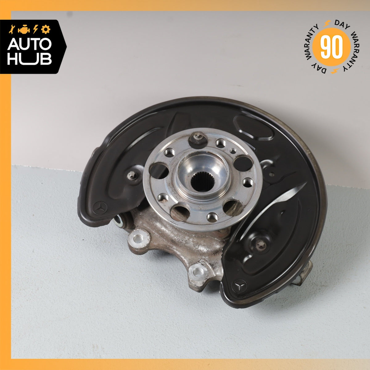 15-20 Mercedes W205 C300 C350e Rear Left Side Spindle Knuckle Hub OEM - photo 2