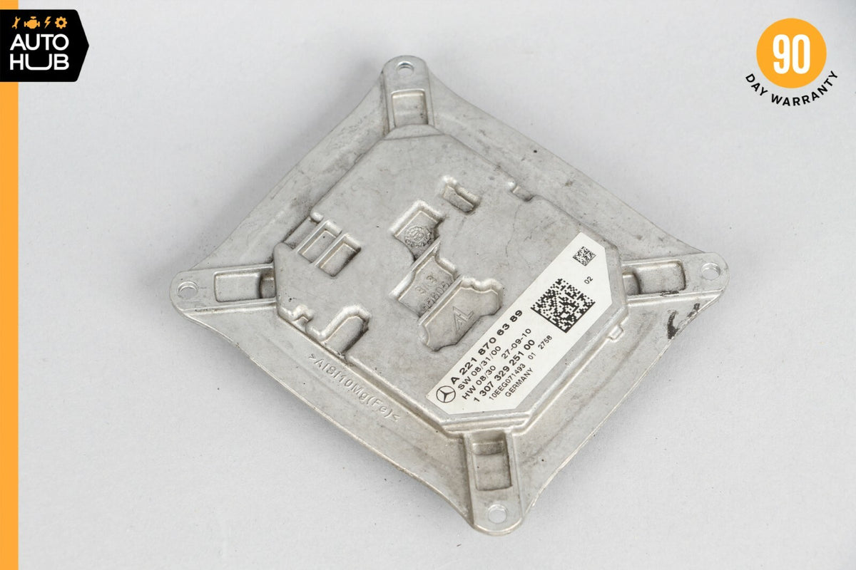 Mercedes W221 S500 CL550 LED Headlight Voltage Regulator Ballast Module OEM - photo 1