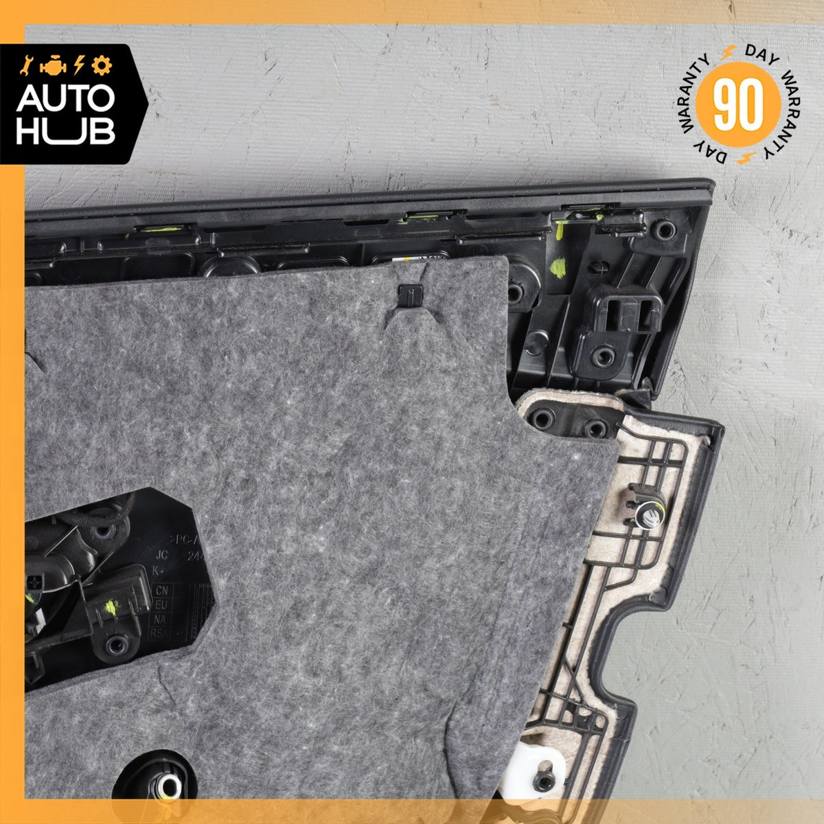 15-21 Mercedes W205 C300 C350e Front Left Side Interior Door Panel OEM 67k - photo 14