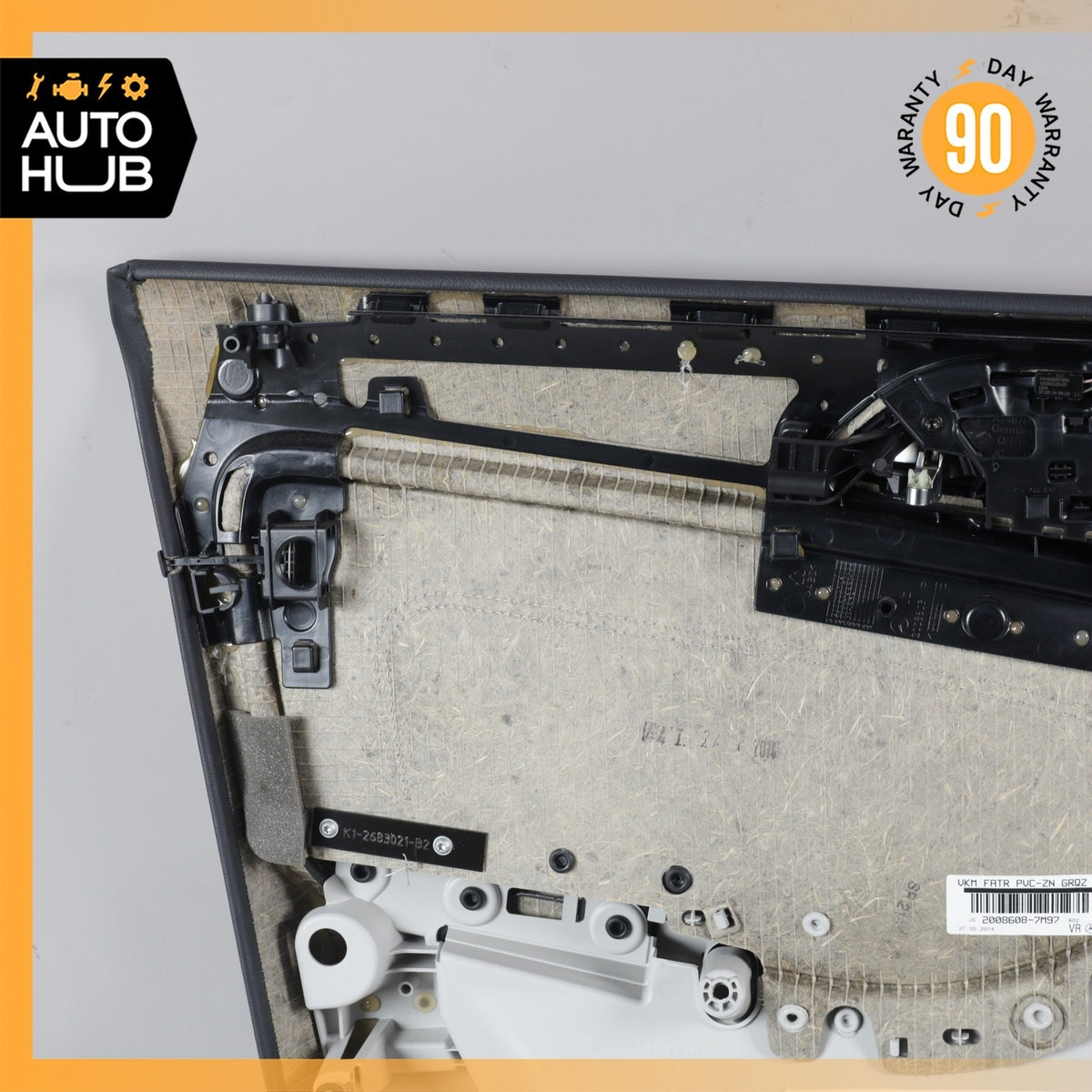 14-17 Mercedes W242 B250e Front Right Side Interior Door Panel OEM 62k - photo 14