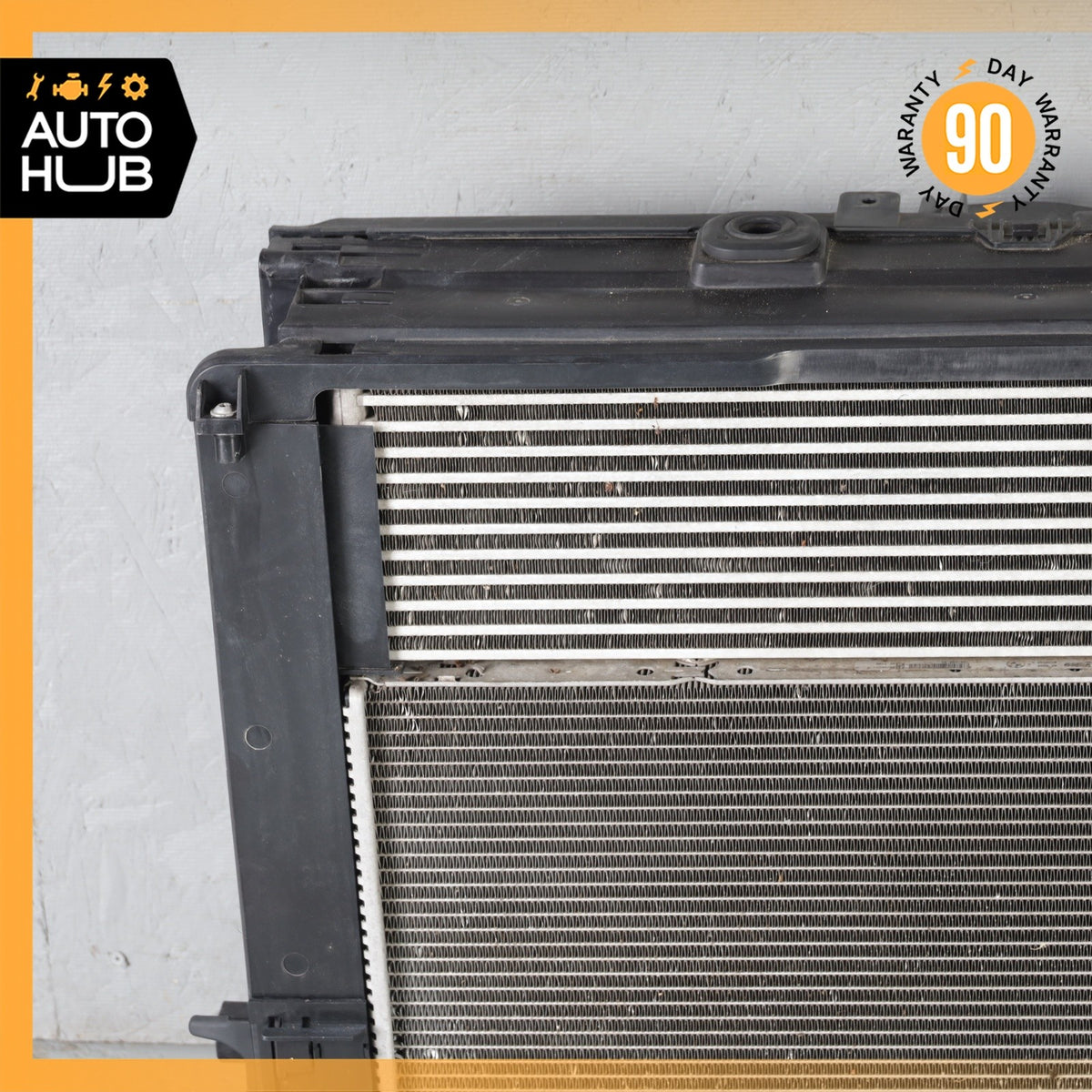 10-19 BMW F10 550i 650i Cooling Radiator A/C Condenser Oil Cooler w/ Fan OEM - photo 5
