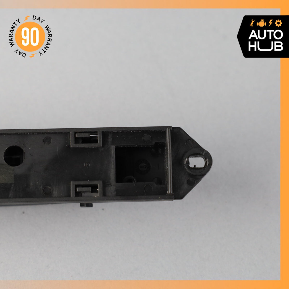 03-08 Mercedes R230 SL500 SL55 AMG Center Console Blank Filler 2308207710 OEM - photo 7