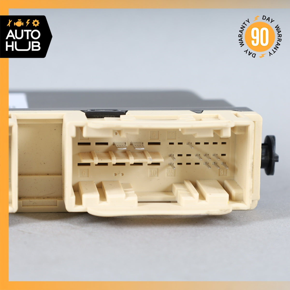 Mercedes W205 C300 GLC300 Front Right Seat Control Module 2059005502 OEM - photo 8