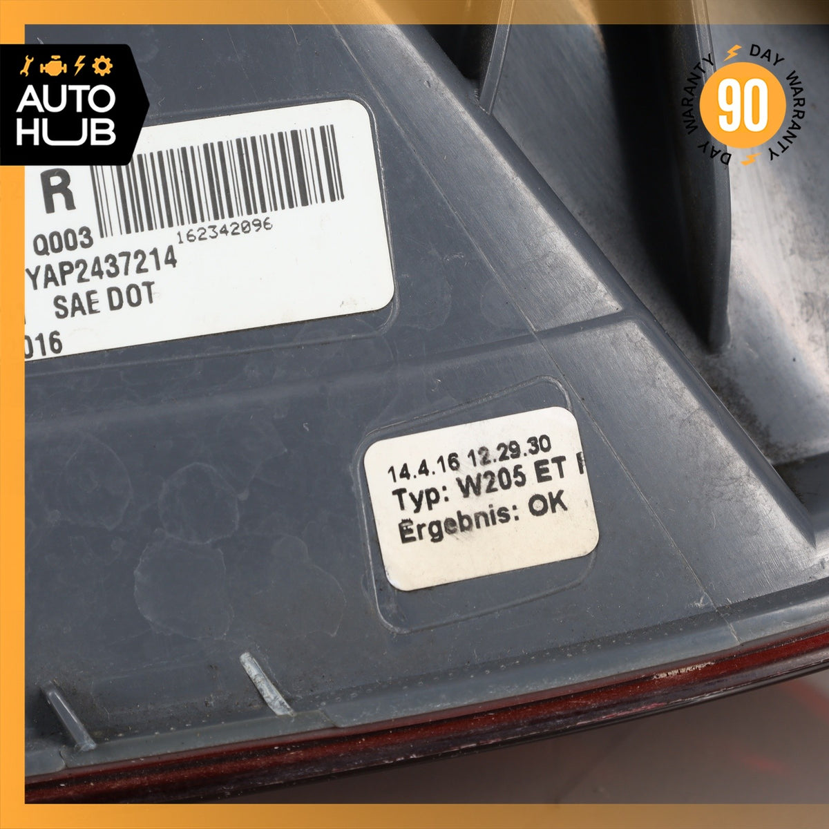15-18 Mercedes W205 C300 C43 AMG Sedan Tail Light Lamp Rear Right Side OEM 57k - photo 16