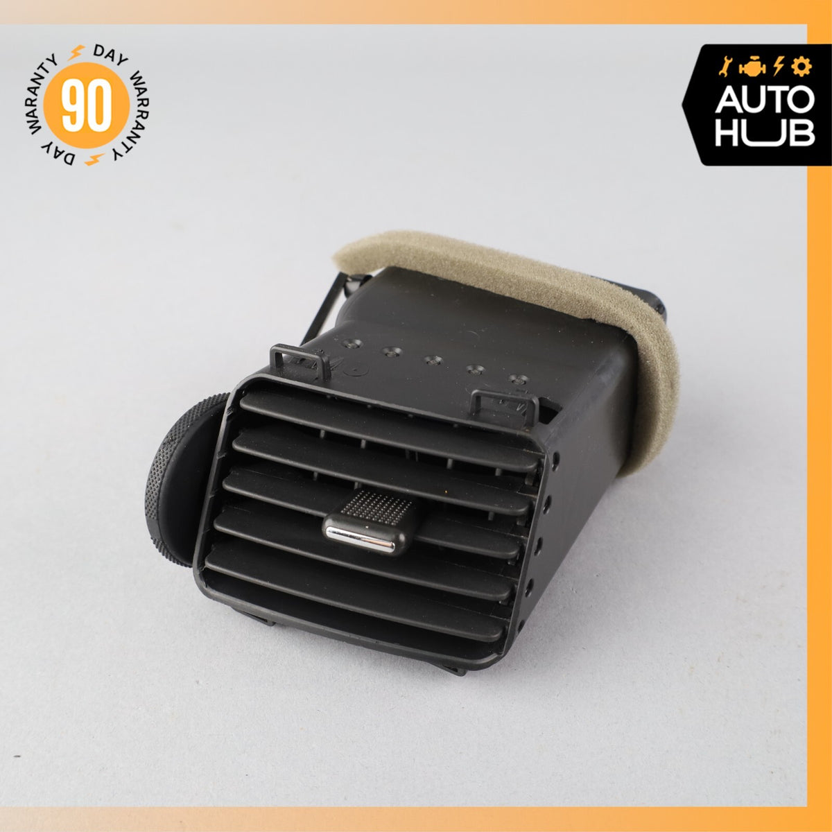 04-09 Cadillac XLR Center Right Side Dashboard AC A/C Air Vent 10321850 OEM 44k - photo 2