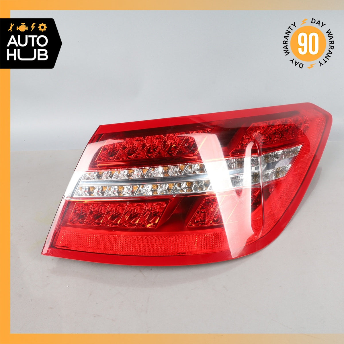 10-13 Mercedes W207 E350 E550 Outer Tail Light Lamp Right Side OEM 21k - photo 3