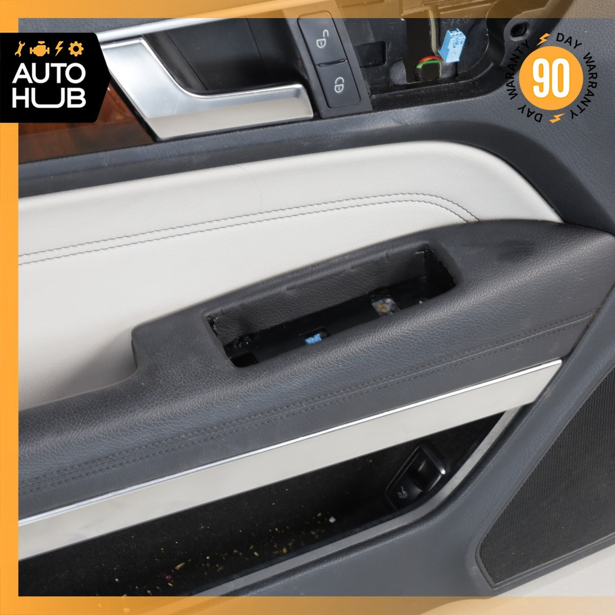 14-17 Mercedes W207 E350 E550 Convertible Left Side Interior Door Panel OEM 57k - photo 9