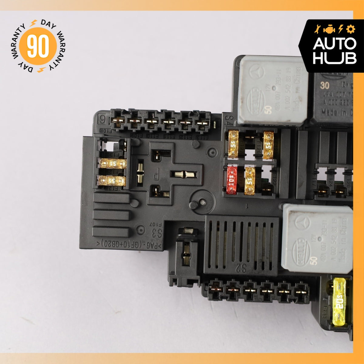 Mercedes W213 E43 AMG E450 Front Engine Fuse Box Relay 2139062202 OEM - photo 4