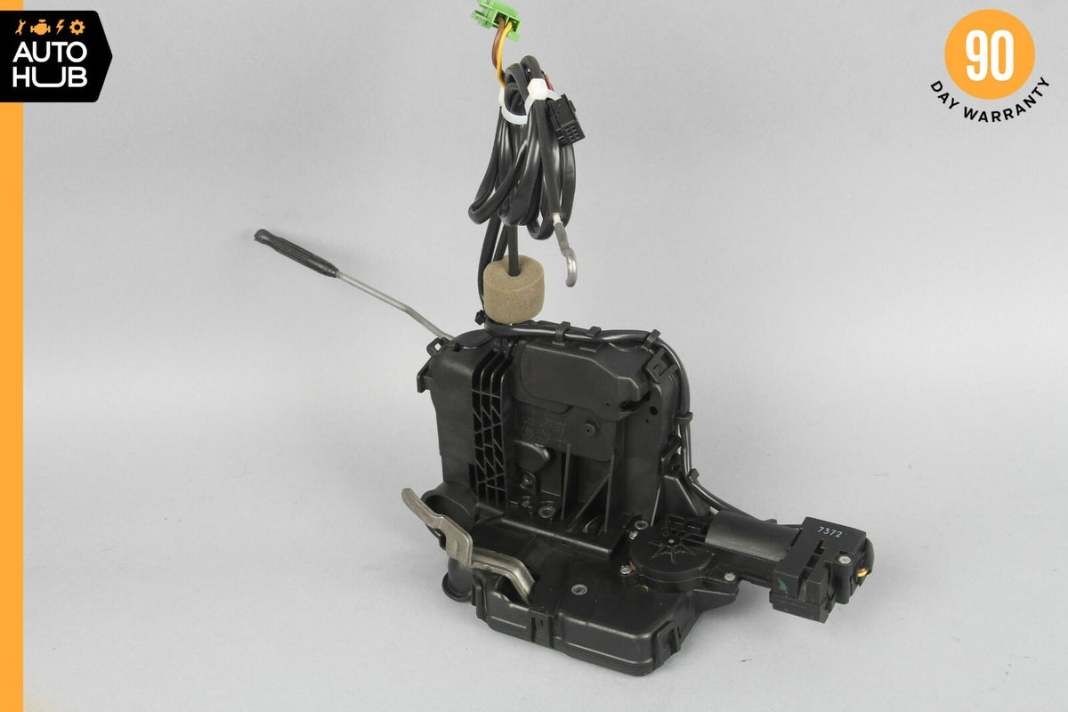 03-09 Mercedes W211 E550 E350 Front Right Door Lock Actuator Keyless Go OEM - photo 2
