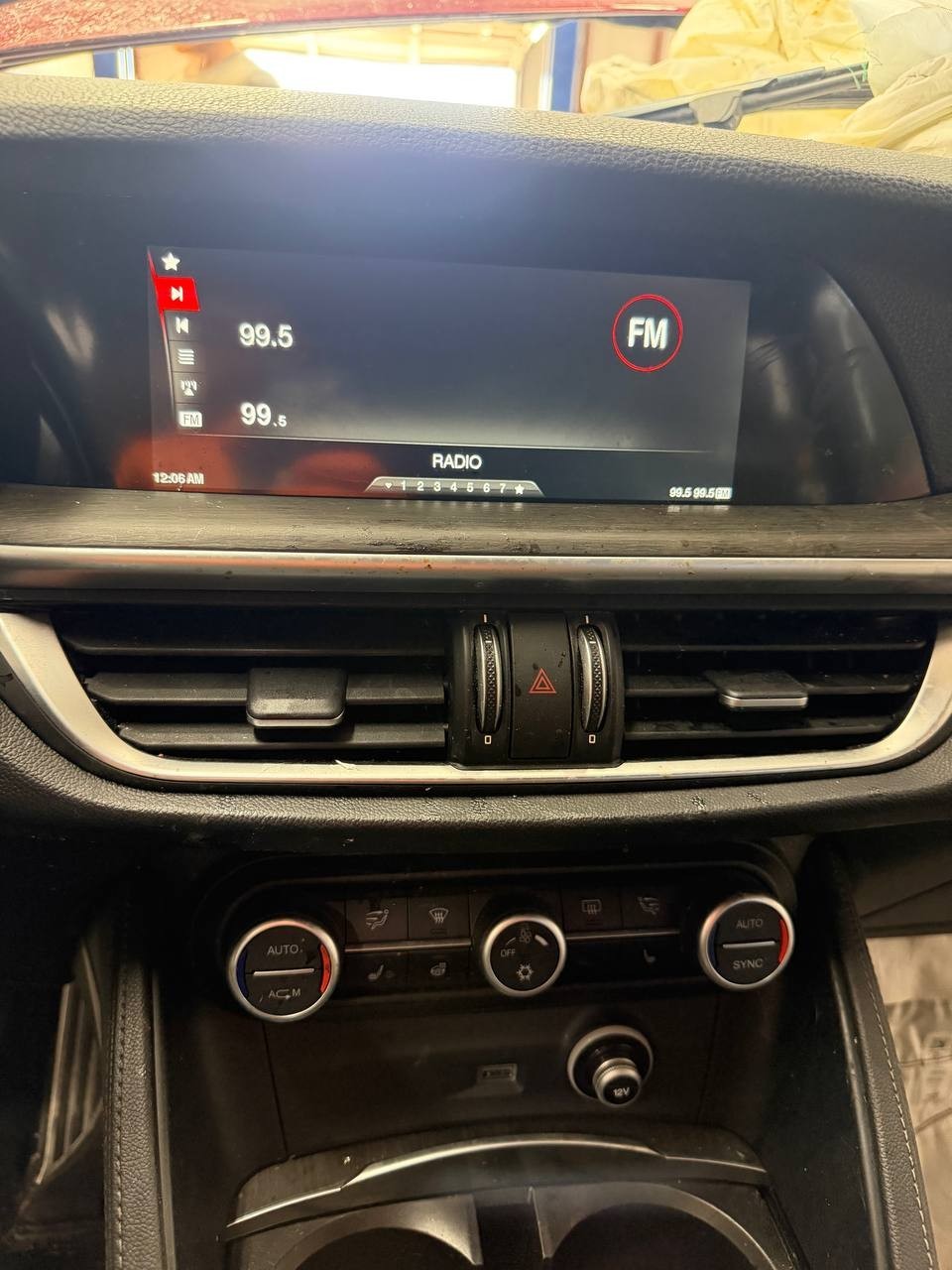 17-22 Alfa Romeo Stelvio 8.8' Information Navigation Display Screen Monitor OEM - photo 3