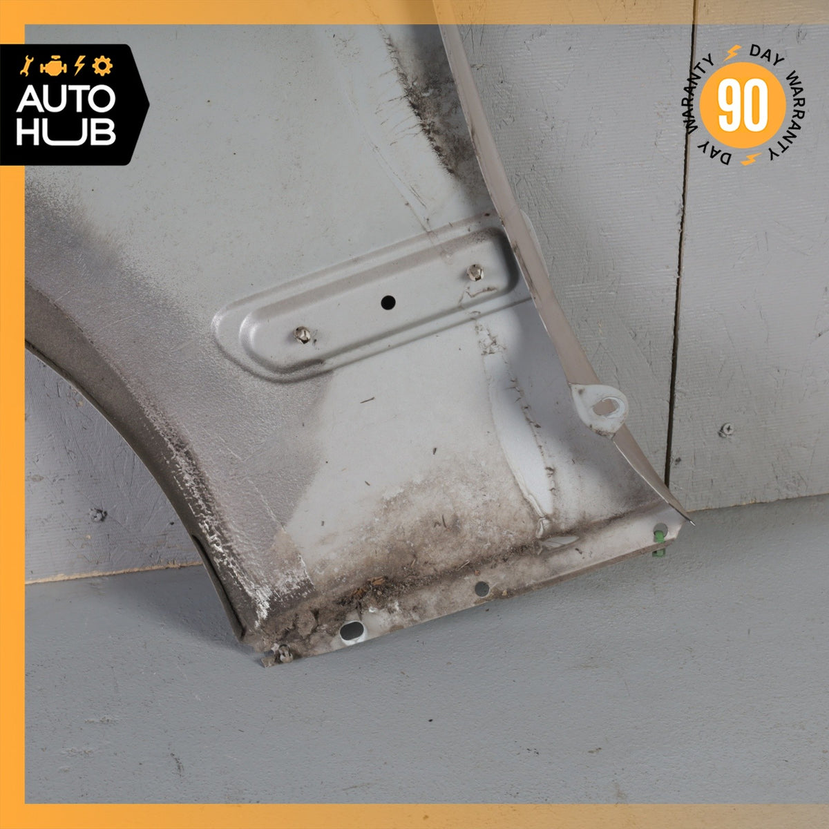 00-03 Mercedes W208 CLK320 CLK430 CLK55 AMG Fender Front Right Side OEM - photo 21