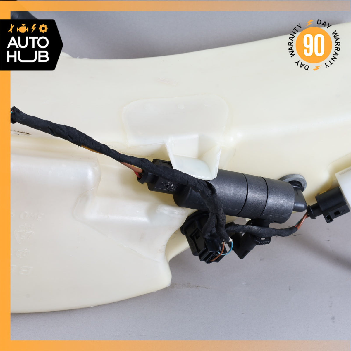 Bentley Continental GTC Windshield Washer Fluid Tank Bottle Reservoir OEM - photo 11