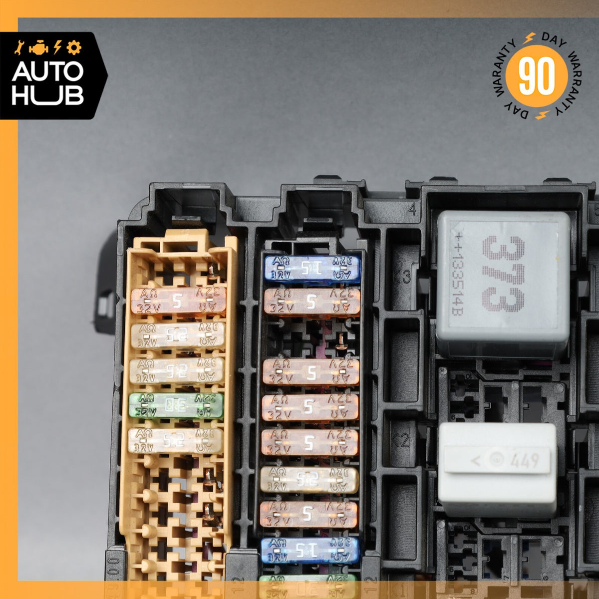 Porsche Panamera 970 S Hybrid Under Dash Cabin Relay Fuse Box OEM - photo 3