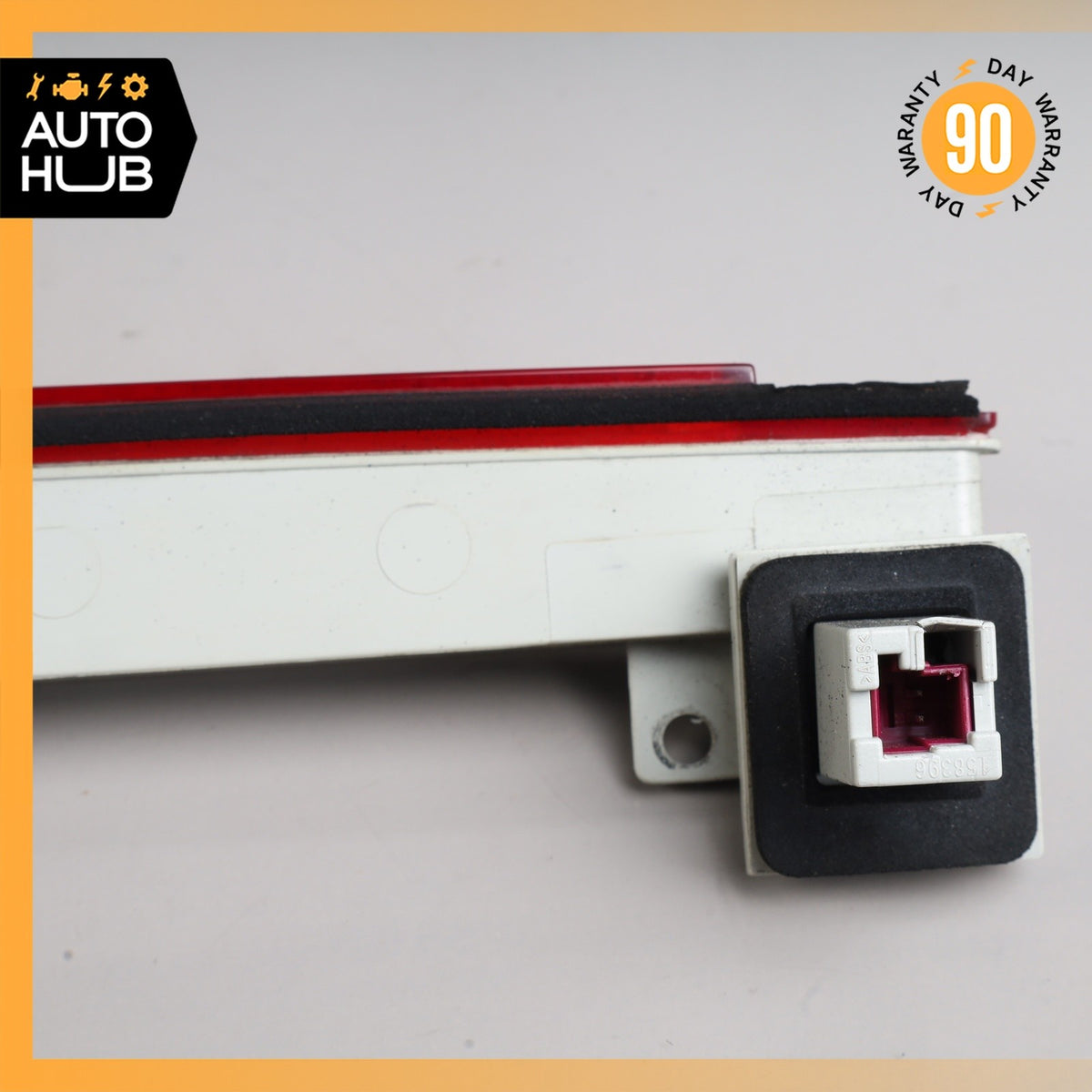 03-06 Mercedes W211 E320 E500 Wagon Hatch Lift Gate Third 3rd Brake Light OEM - photo 6