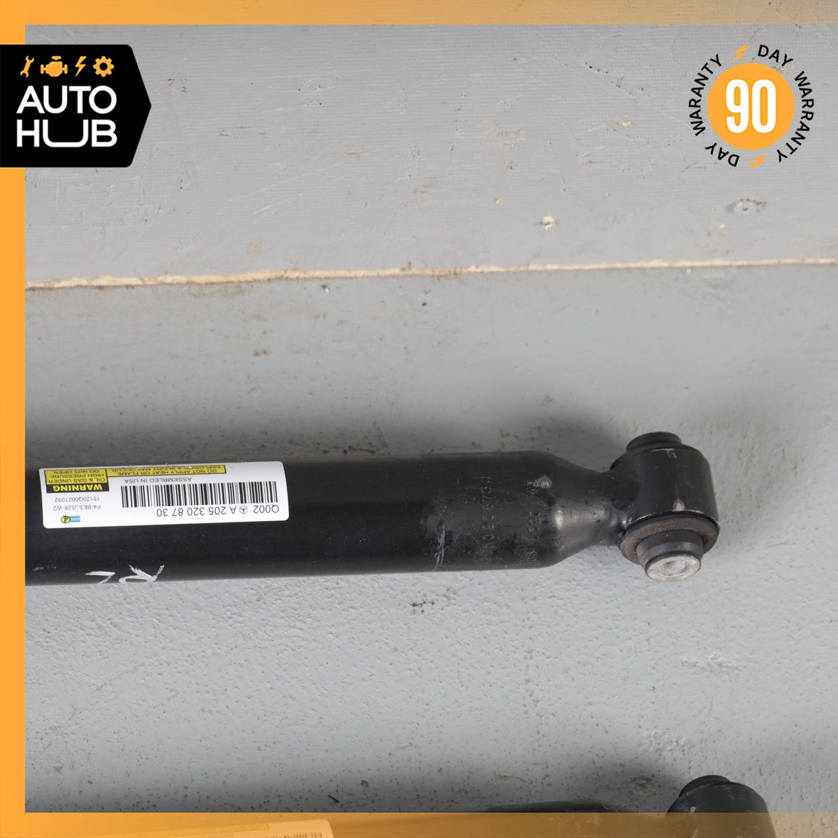 15-18 Mercedes W205 C300 Rear Shock Strut Absorber Set 2053208730 OEM - photo 4