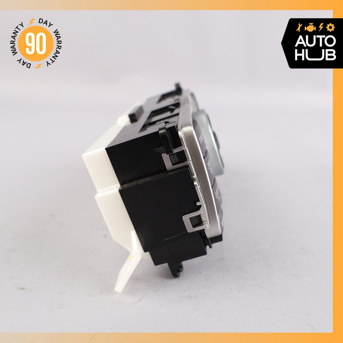 08-13 Infinity G37 Radio GPS Navigation Control Panel OEM 77k - photo 9
