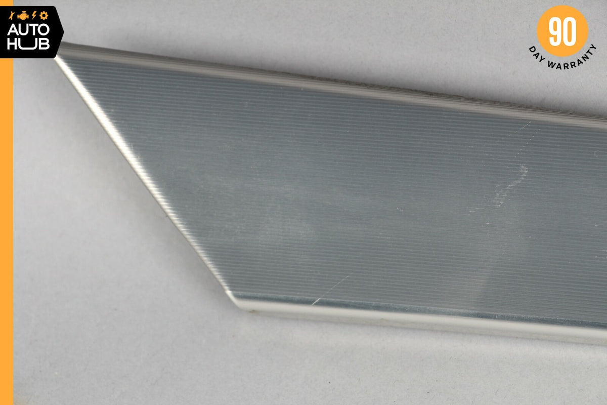 05-07 Mercedes W203 C230 C320 Front Right Side Interior Door Panel Trim Silver - photo 6