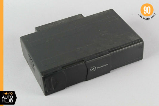 03-06 Mercedes W220 CL500 S430 CD Changer 6 Disk Player MC3330 2208274642 OEM - photo 1