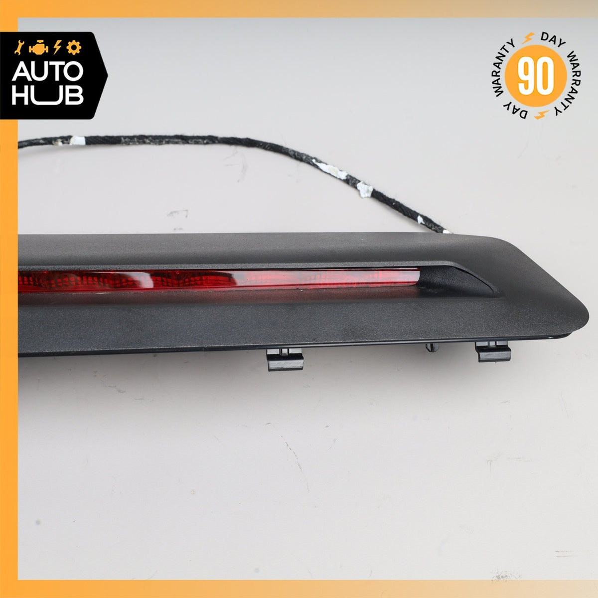 Mercedes W213 E300 3rd Third Brake Stop Light Lamp w/ Trim  OEM - photo 3