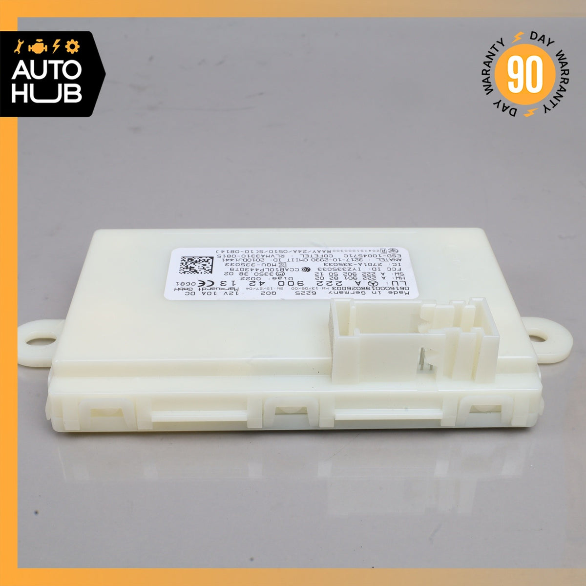 Mercedes W205 C300 Keyless Go Entry Control Module 2229003308 OEM - photo 6