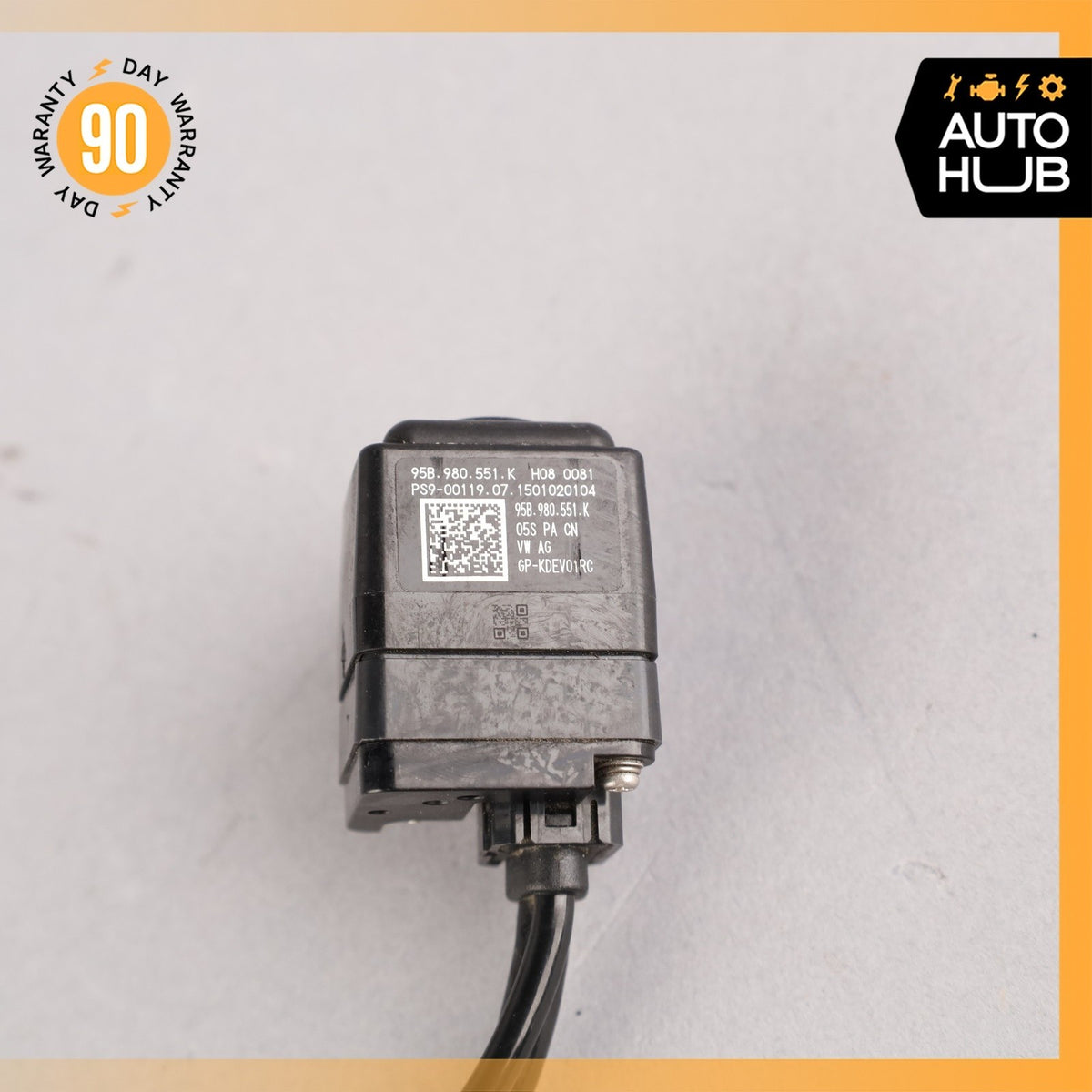 15-18 Porsche Macan 95B Parking Rear View Backup Back Up Camera OEM 80k - photo 10
